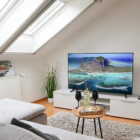 Apartamento Remark - Fuer 6 In Grossburgwedel *